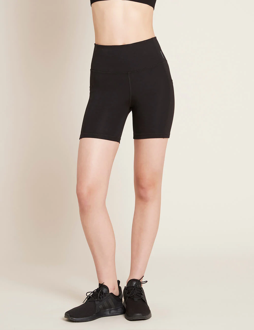 Active High Waist 5 Short with Pockets Black S - The Hopsack